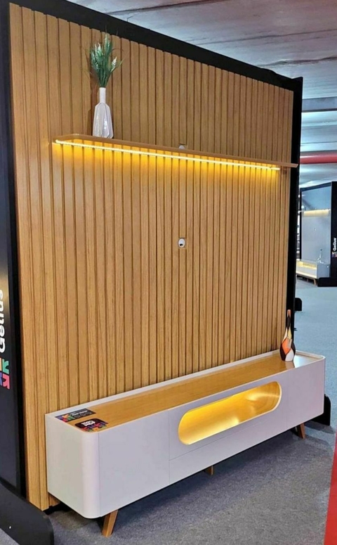 Rack com Painel 85″ – Naturale/Off White