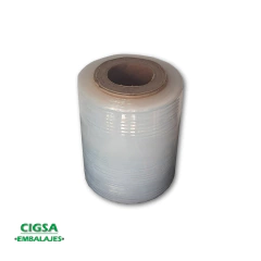 Rollo de film stretch virgen de 10 cm, ideal para embalaje y protección de productos.