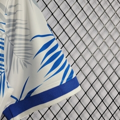 Camisa da Seleção Brasileira Edição Especial Branca 2022/23 na internet