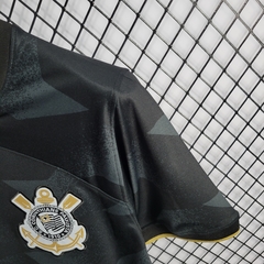 Camisa Away do Corinthians 2022/23 na internet