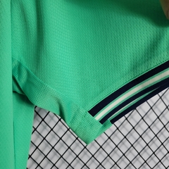 Camisa III do Real Madrid 2019/20 - Retrô na internet