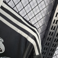 Camisa III do Real Madrid 2014/15 - Retrô na internet