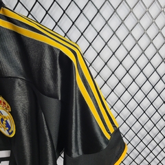 Camisa Away do Real Madrid 1999/01 - Retrô - LOJA DA TORCIDA | Camisas de times personalizadas.
