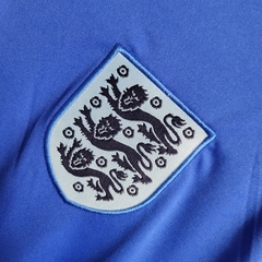 Camisa Azul da Inglaterra 2022/23 - Polo - LOJA DA TORCIDA | Camisas de times personalizadas.