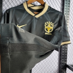 Camisa da Seleção Brasileira Edição Especial Preto e Dourado 2022/23
