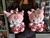 Imagen de PELUCHE KUROMI FRESA "CH 20 CM" ⭐⭐⭐⭐⭐