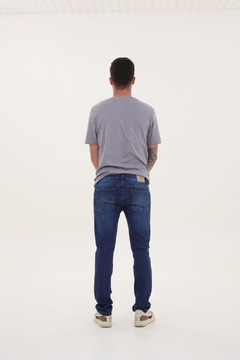 Calça Jeans Reta Masculina Post na internet