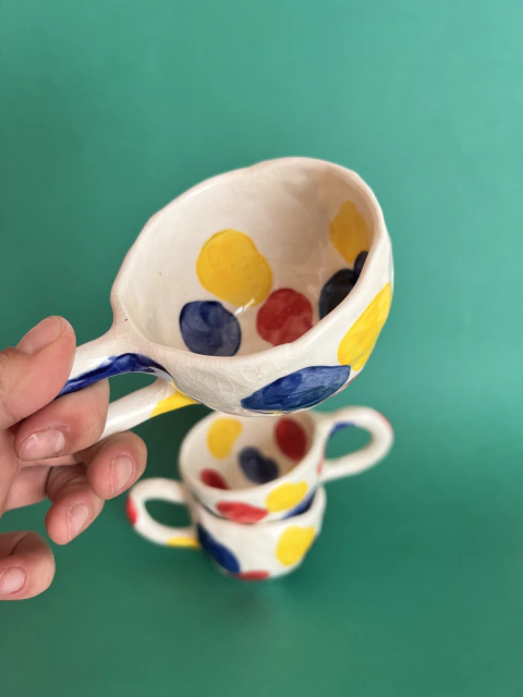 Caneca cores primárias