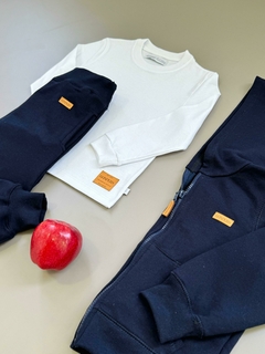 CONJUNTO CAMPERA Y PANTALÓN - comprar online