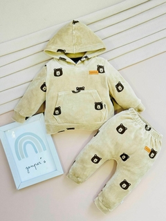 Conjunto Polo Plush en internet