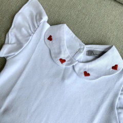 Body coração vermelho manga curta - comprar online