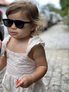 Óculos Bebê Preto na internet