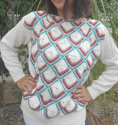 Blusa mix squares off white multicolorida