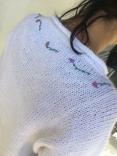 Blusa bordada rococó na internet