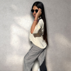 Playera oversize Beige - tienda en línea