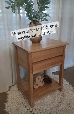 Mesa de luz Mica en internet