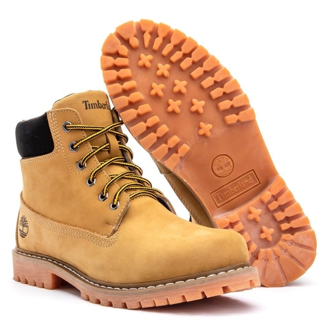 Bota Timberland Inch Classica. Amarela