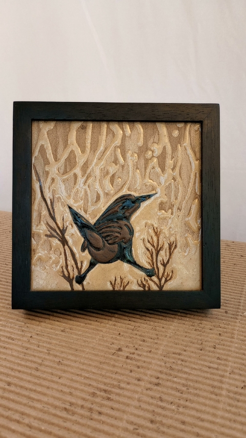 Corruíra do Campo com moldura