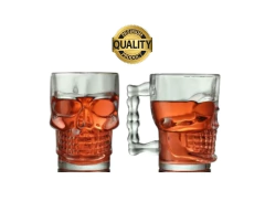 Caneca de Chopp de Caveira de 515ml na internet