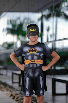 Fantasia Festa Infantil Menino Super Heróis - Batman na internet