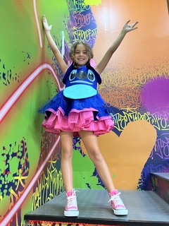 Vestido Stitch na internet