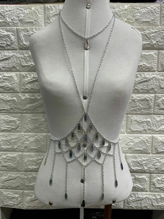 Body Chain na internet