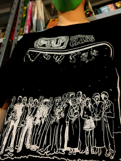 Remera serigrafiada PULP "Different Class" - comprar online