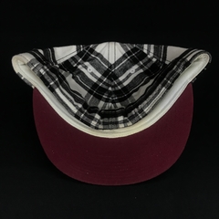 GORRA PLANA CERRADA HIP HOP FLAT FITTY. - tienda online