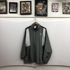 CAMPERA MEDIA ESTACION ROMPEVIENTO RUSSELL.