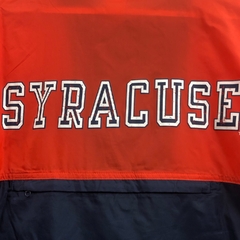 Imagen de CAMPERA MEDIA ESTACION ROMPEVIENTO SYRACUSE APEX ONE VARSITY.