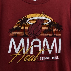 REMERA ALGODON MIAMI HEAT FANATICS. - comprar online