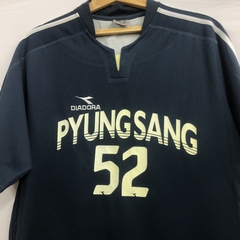 CASACA DEPORTIVA MLB PYUNGSANG DIADORA. - comprar online
