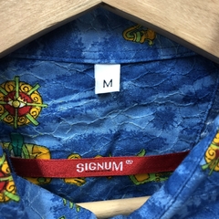 CAMISA HAWAIANA FULL ESTAMPA SIGNUM. en internet