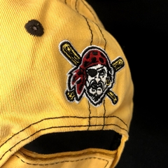 GORRA CURVA REGULABLE NFL PITTSBURGH NEW ERA. en internet