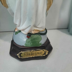 Imagem Nossa Senhora das Graças 30cm em Resina importada Rica em Detalhes peça lavável - loja Frei Mariano