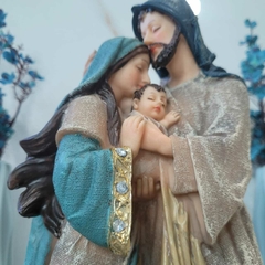 Imagem do Imagem Sagrada Família Afetuosa 30cm Resina importada Fina com Pedraria e Manto Estilo Antigo