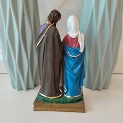 Imagem da Sagrada Família em Resina Pintada à Mão Jesus Maior / 14cm - loja Frei Mariano