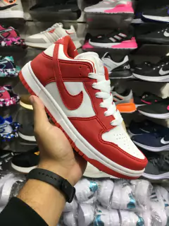 Nike Dunk SB - Vermelho - comprar online