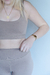 Top musculosa con elástico en internet