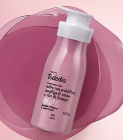 Creme Desodorante Nutritivo para o Corpo Tododia Amora Vermelha e Jabuticaba 400ml - comprar online