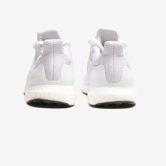 Adidas Ultraboost 1.0 “White” na internet