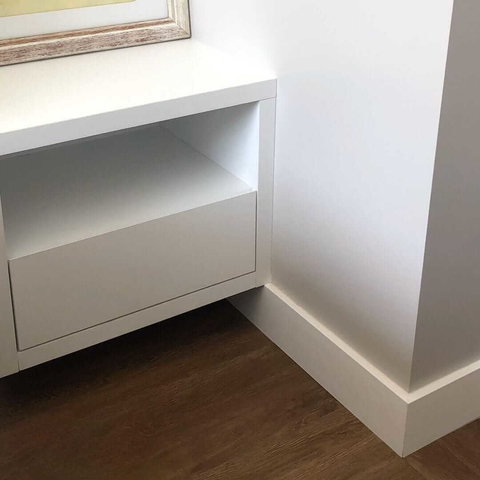 Rodapé 10cm Liso Branco em Poliestireno