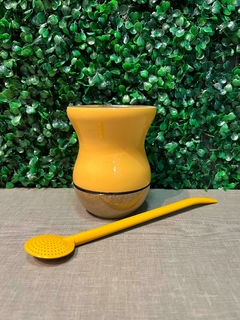 kit Cuia Madeira Bago e Bomba Pintada - amarelo brilhante - comprar online