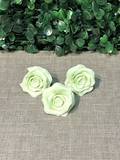 Enfeite Trio Rosas em biscuit - comprar online