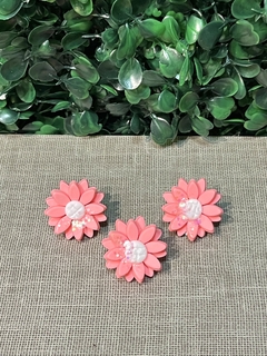 Enfeite Trio florzinha em biscuit - comprar online