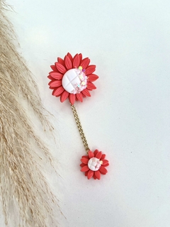 Enfeite Biscuit Flor com corrente