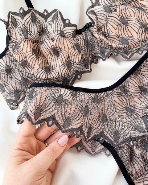 Conjunto Rubi - Preto com Nude