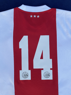Camisa Ajax 2021/2022 na internet