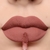 Batom Liquido Creamy Matte - Lavish - Mari Maria Makeup na internet