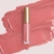 Brilho Labial Rosa Nádia Tambasco By Océane - Lip To Glow Luxe 1,8g na internet